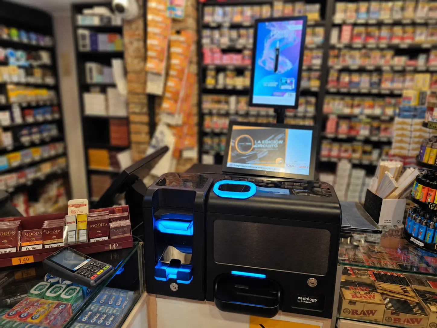 Cashlogy integrado con Strator en el Estanco Marina 200 de Barcelona.